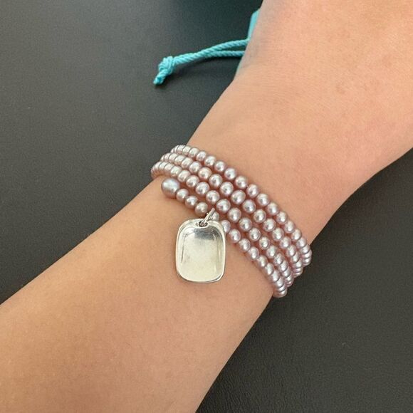 Tiffany & Co. Pearl Bracelet - Picture 4 of 8